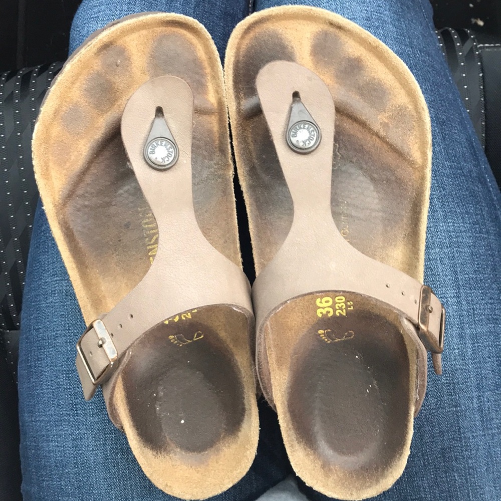 BIRKENSTOCK Gizeh Leather Sandals Brown Size 36